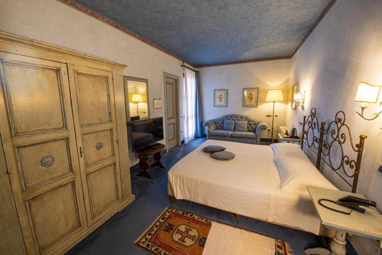 Hotel Boccaccio Calcinaia Buitenkant foto
