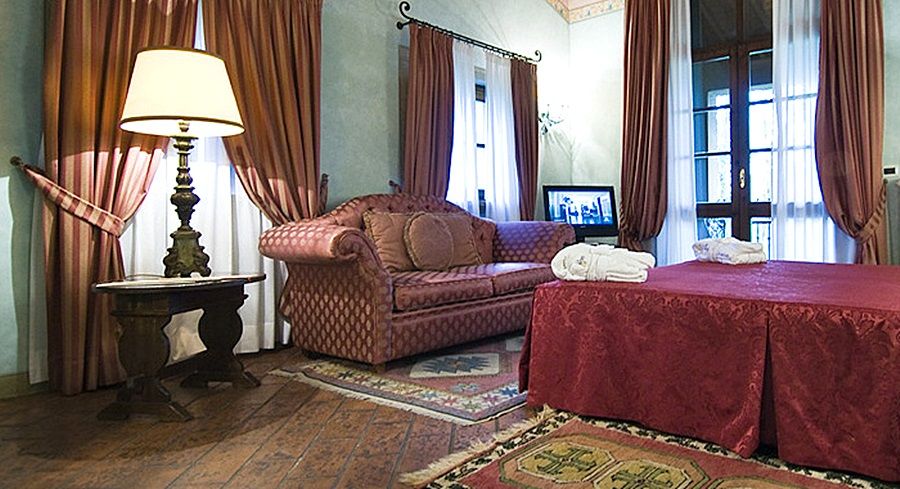 Hotel Boccaccio Calcinaia Buitenkant foto